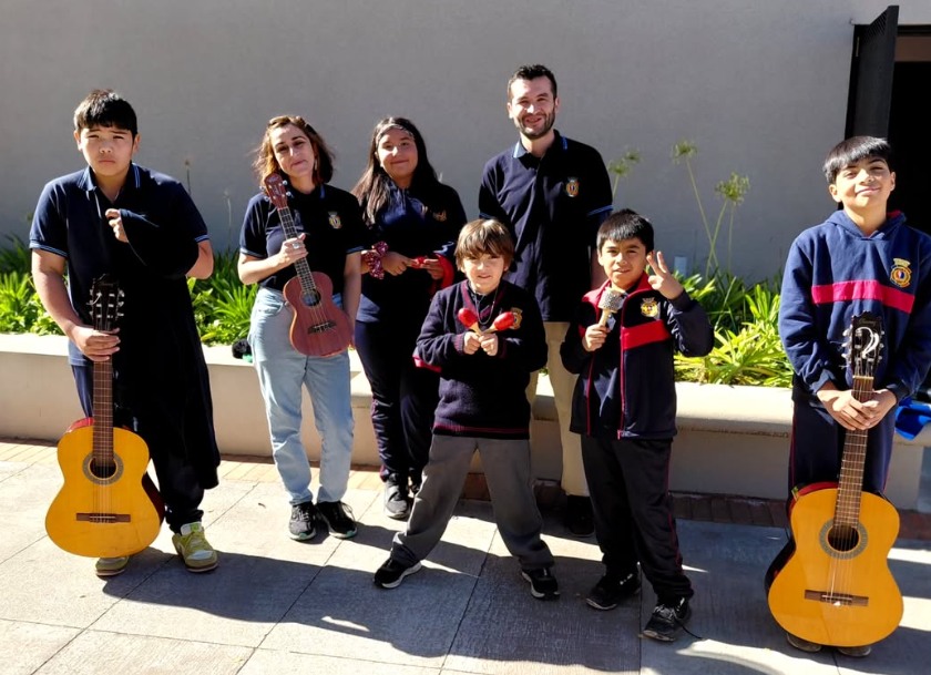 Escuela Benjamín Franklin de Collipulli destaca en ceremonia de reconocimiento a la asistencia escolar