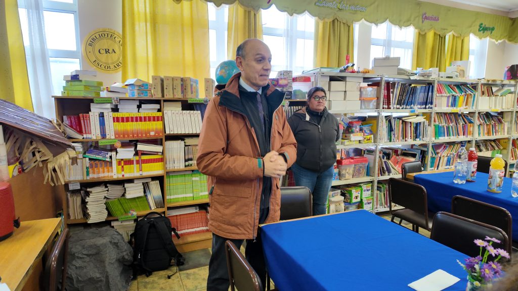 Escuela Benjamín Franklin fue sede de la reunión mensual de la Red Comunal de Bibliotecas Escolares CRA